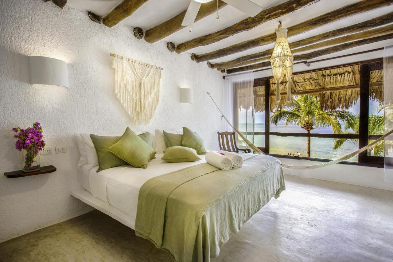 Beachfront La Palapa - Adults Only Hotel