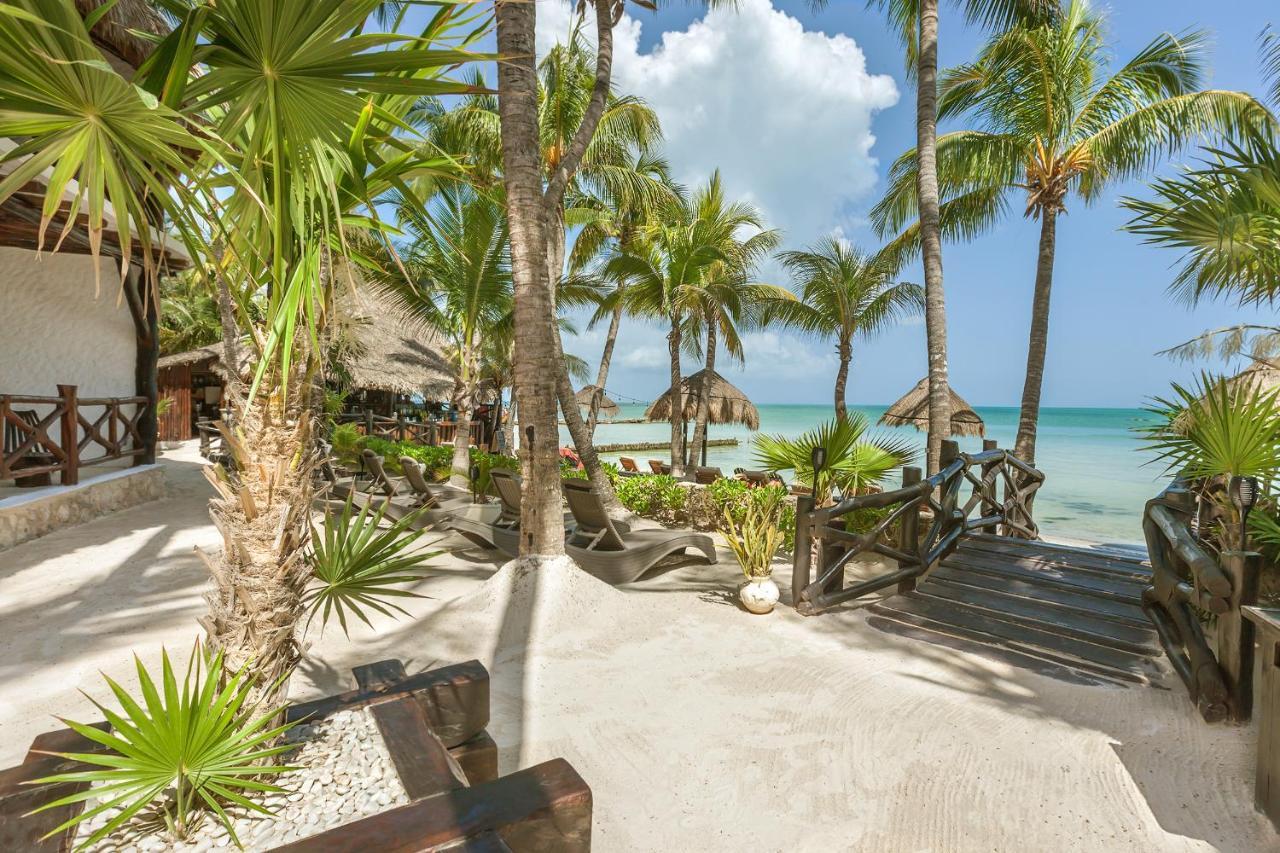 Beachfront La Palapa - Adults Only