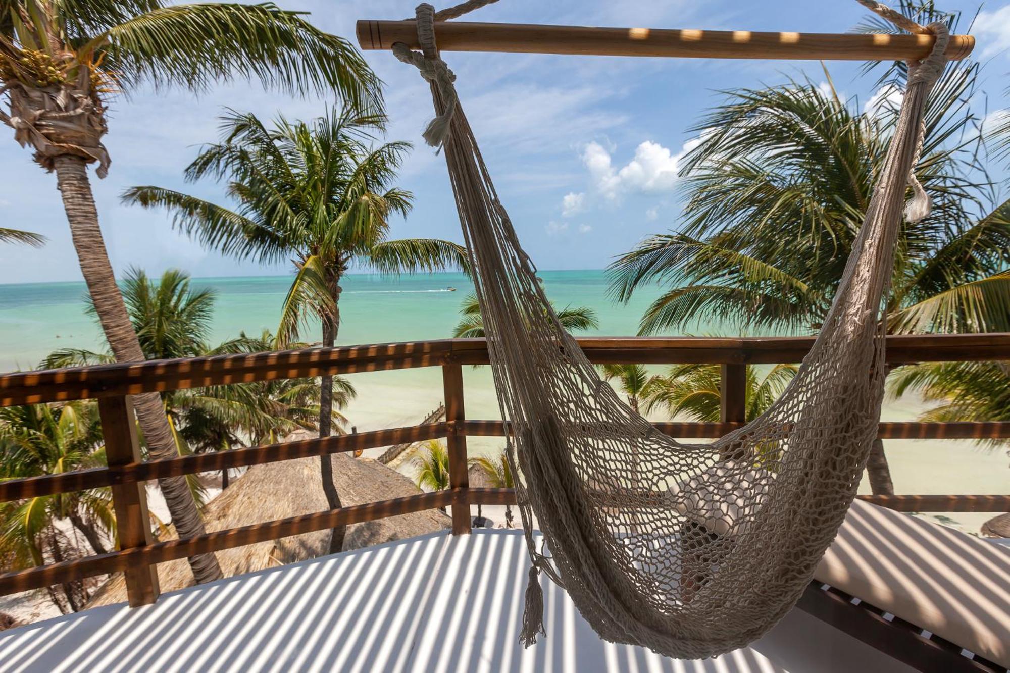 Beachfront La Palapa - Adults Only